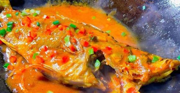 cá sốt, đậu phụ chiên, món ngon mỗi ngày