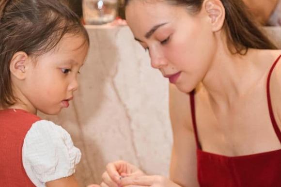 Hồ Ngọc Hà,diễn viên Kim Lý, cặp sinh đôi của Hà Hồ, sao Việt