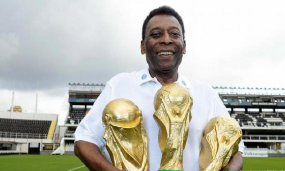 Pele qua đời, huyền thoại bóng đá người Brazil, Pele