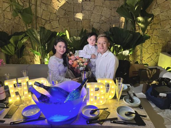 Võ Huy Toàn, vợ Huy Toàn, giới trẻ 