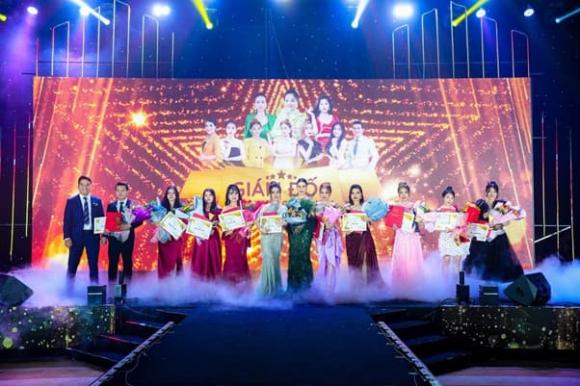 Year End Party Cenly 2022, Công ty Cenly Organic