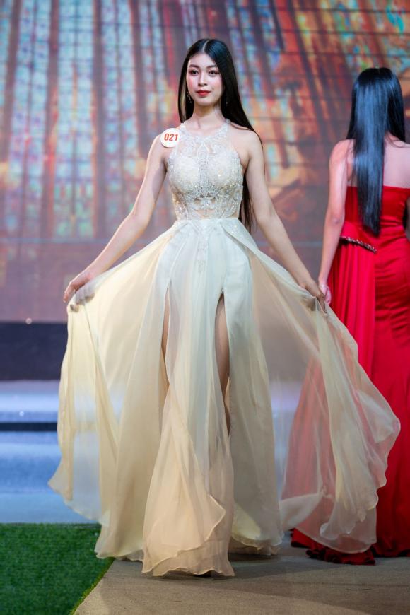 ngoc-trang-2912 (1).jpg 1 Nữ hoàng Trang sức Việt Nam 2022, Đại sứ Áo dài Hutech 2021, Ngọc Trang