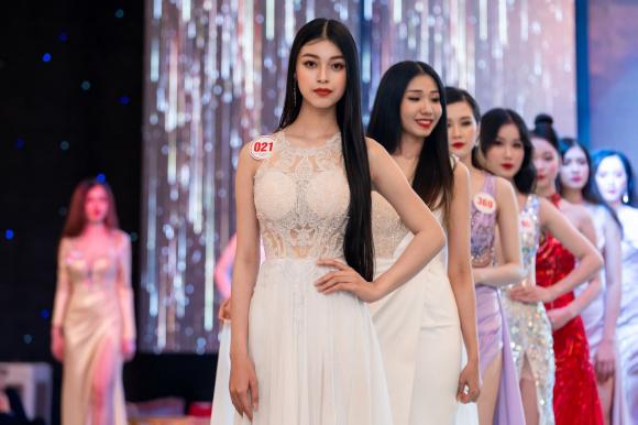 ngoc-trang-2912 (1).jpg 0 Nữ hoàng Trang sức Việt Nam 2022, Đại sứ Áo dài Hutech 2021, Ngọc Trang