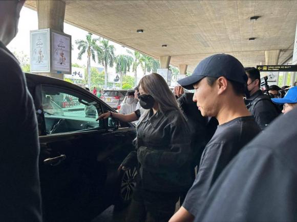 CL, 2NE1, CL (2NE1) đến Việt Nam 
