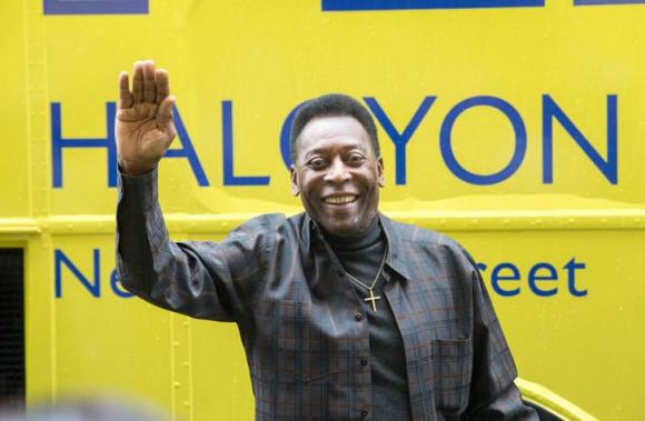 Pele, siêu sao bóng đá, chôn cất, huyền thoại bóng đá thế giới, Edson Arantes do Nascimento