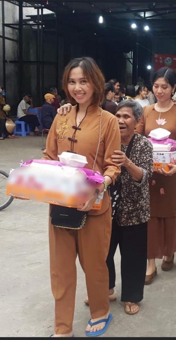 thùy tiên, hoa hậu thùy tiên, sao việt 