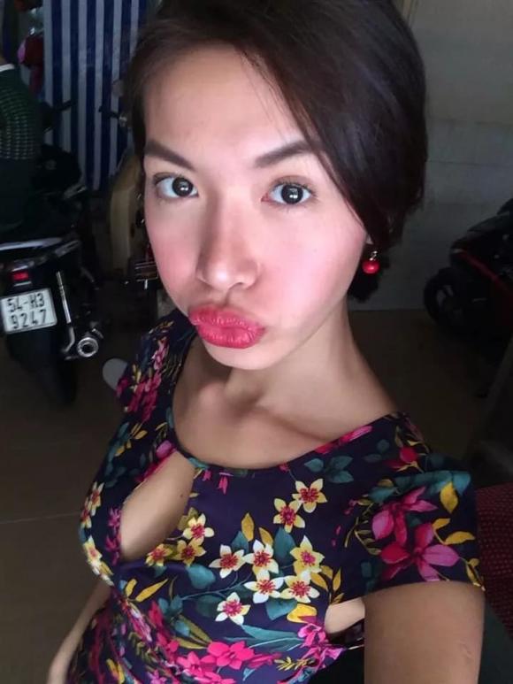 siêu mẫu Minh Tú, sao Việt