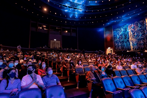 tran-thang-21 (1).png 0 Trần Thăng, Nam vương Quốc tế Thanh lịch, giới trẻ