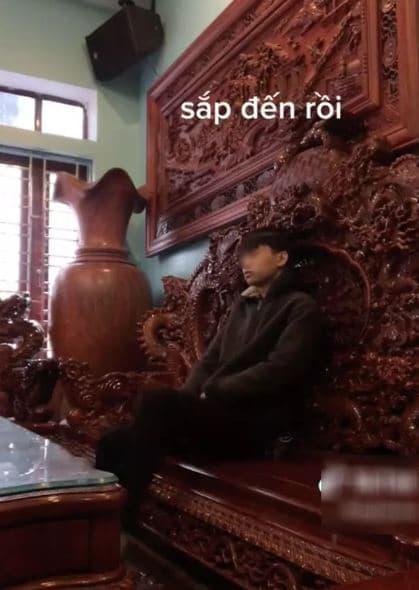 cọ rửa, cọ rửa bàn ghế rồng phượng, giới trẻ 