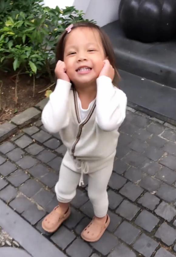 ca sĩ Hồ Ngọc Hà,nữ ca sĩ hồ ngọc hà,diễn viên Kim Lý, sao Việt