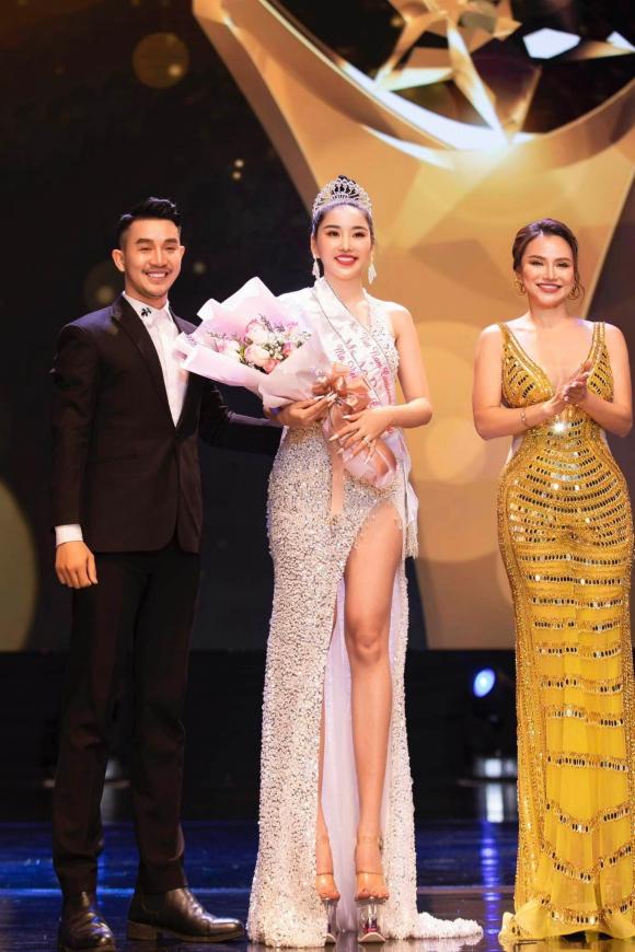 trinh-thanh-hong-41 (1).jpg 0 Trịnh Thanh Hồng, Hoa hậu Áo dài người Việt Quốc tế