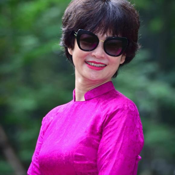 Đan Lê, diễn viên Đan Lê, MC Đan Lê, mẹ của Đan Lê