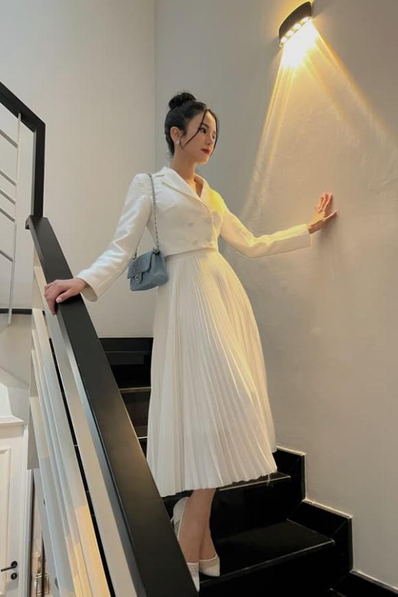 nữ diễn viên diệp lâm anh,Ca sĩ Diệp Lâm Anh,người mẫu diệp lâm anh,sao Việt