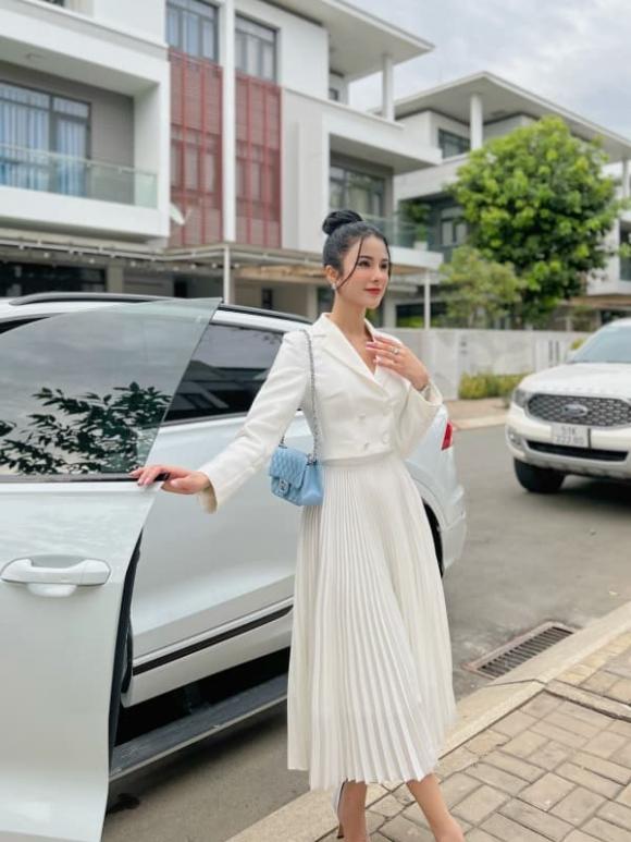 nữ diễn viên diệp lâm anh,Ca sĩ Diệp Lâm Anh,người mẫu diệp lâm anh,sao Việt