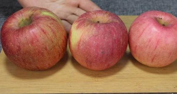 chọn táo, mua táo, chọn táo ngon, mẹo chọn hoa quả