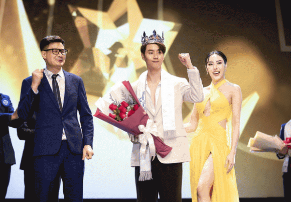 Nam vương người Việt thế giới, Bank Lê