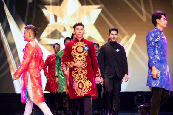 Nam vương người Việt thế giới, Bank Lê