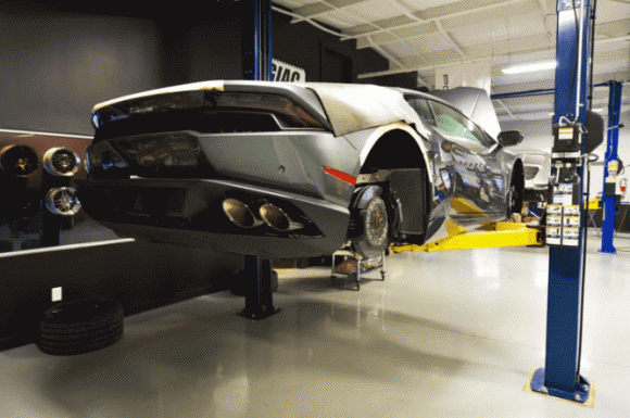 Lamborghini, Ferrari, siêu xe