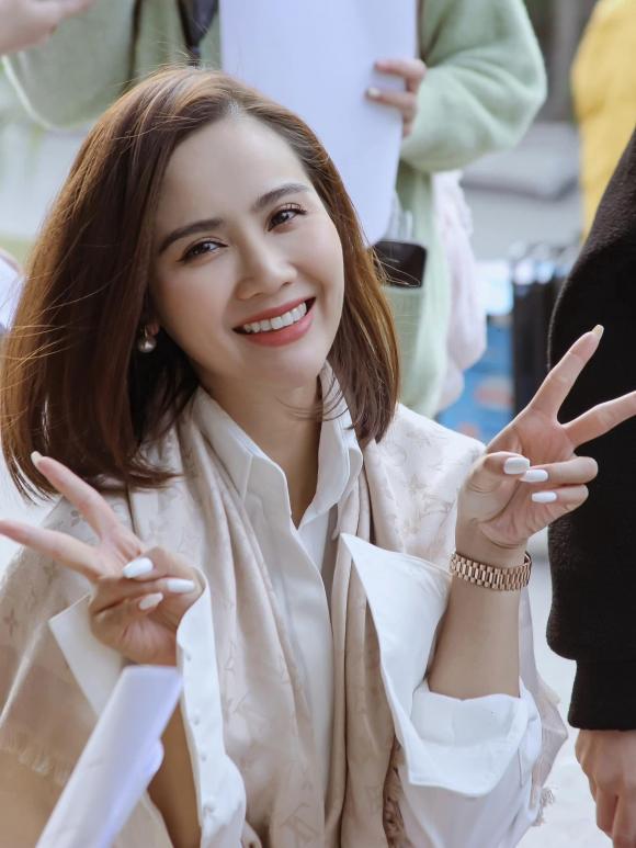 Huyền Lizzie, mặt mộc Huyền Lizzie, sao việt 