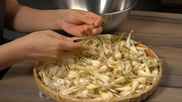 kiệu ngâm chua ngọt, công thức kiệu ngâm chua ngọt, món kiệu ngâm