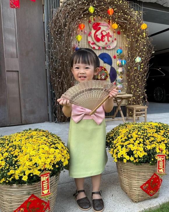 Đàm Thu Trang, sao Việt, con gái Cường Đô La