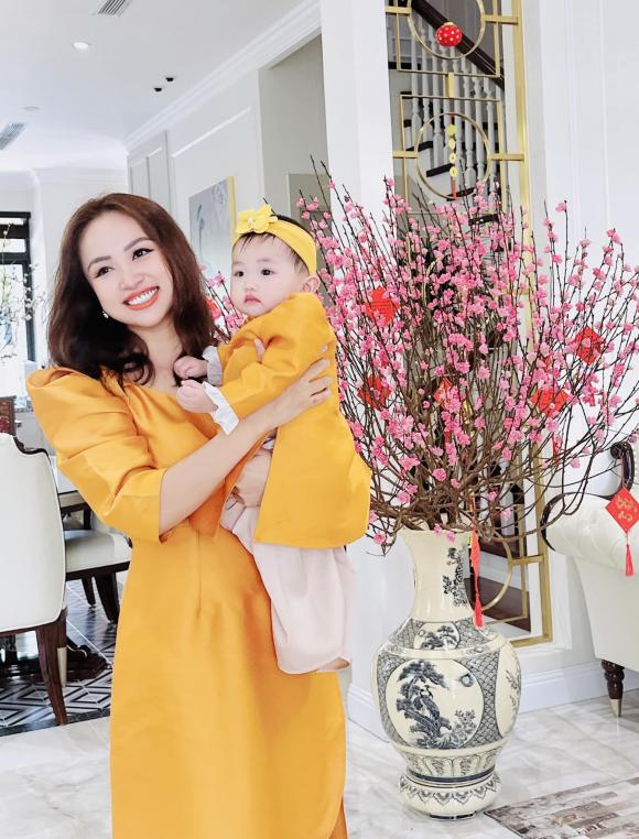 sao Việt, sao Việt trang trí nhà ngày Tết, Tết nguyên đán