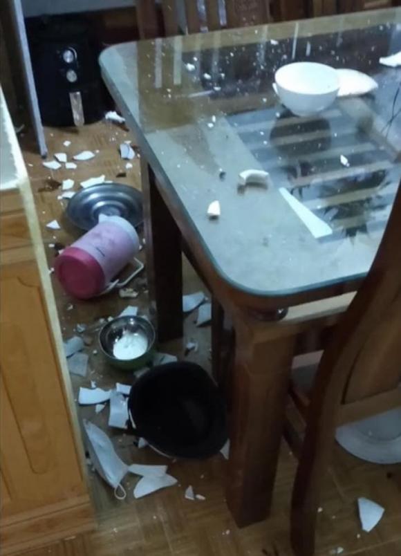 đập phá đồ, chồng đập đồ,phá đồ ngày 30 Tết
