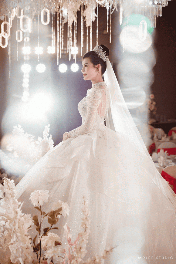 Hồng Trang và Wang Kai, Đám cưới cổ tích