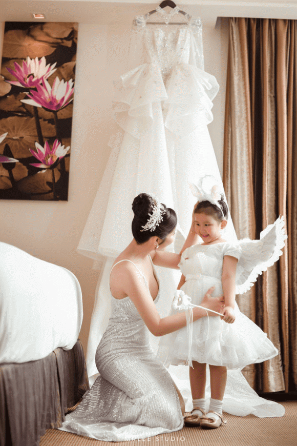 Hồng Trang và Wang Kai, Đám cưới cổ tích