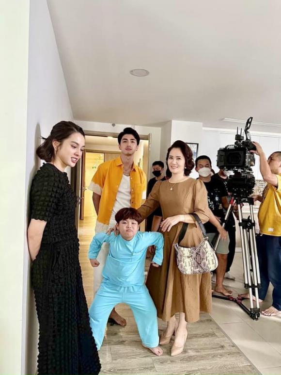 phim 'Đừng làm mẹ cáu', diễn viên Hương Giang, diễn viên Quỳnh Lương, mẹ đơn thân, phim hay VTV