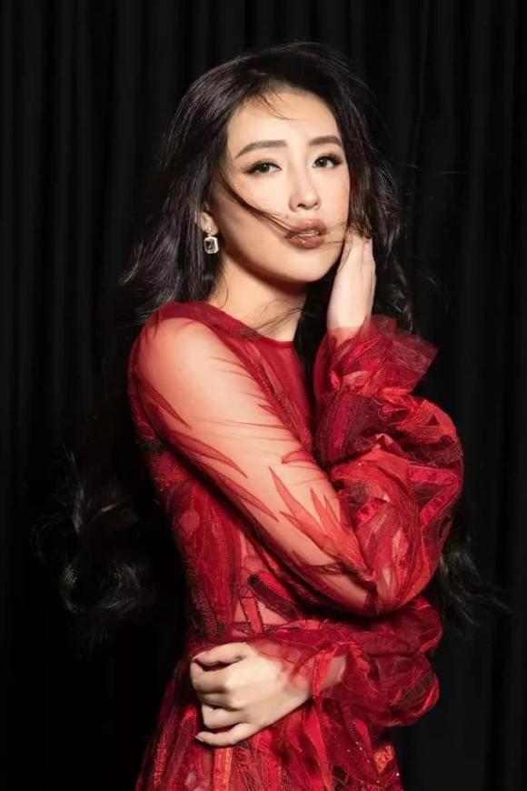 ,hoa hậu Mai Phương Thúy