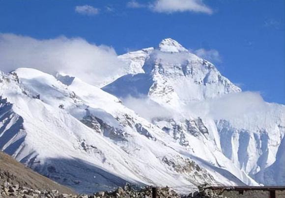 đỉnh Everest,  leo núi