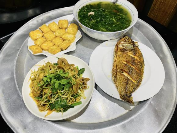 mâm cơm, mâm cơm ấm cúng, mâm cơm hai người 
