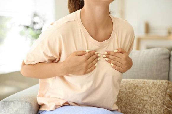 Đừng sợ ngực chảy xệ khi mang thai, ngực chảy xệ, cách giúp ngực không chảy xệ