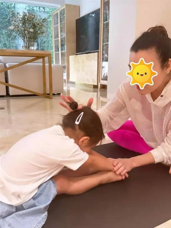 ca sĩ Hồ Ngọc Hà,nữ ca sĩ hồ ngọc hà,diễn viên Kim Lý, sao Việt