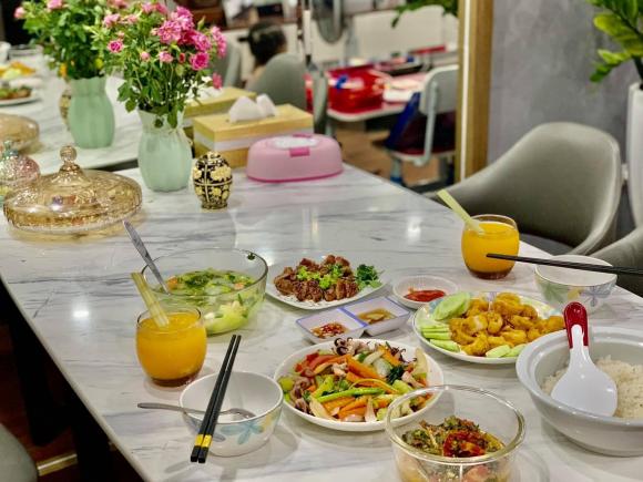 mâm cơm cuối tuần, mâm cơm gia đình, món ăn ngon