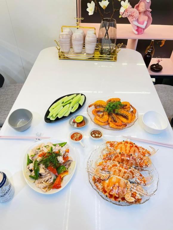 mâm cơm cuối tuần, mâm cơm gia đình, món ăn ngon