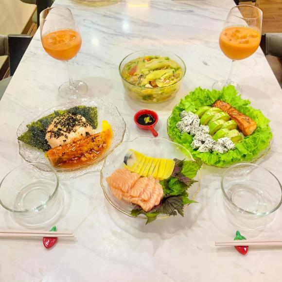 mâm cơm cuối tuần, mâm cơm gia đình, món ăn ngon