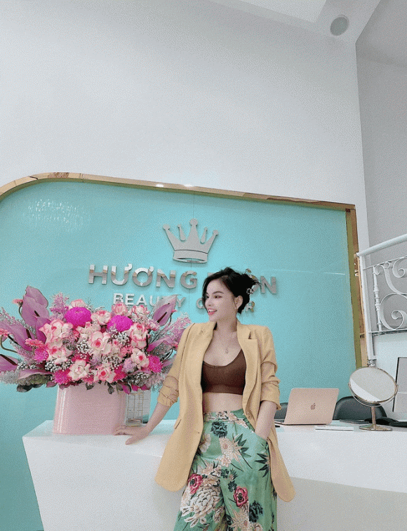 doanh-nhan-thu-huong (1).png 0 Doanh nhân Thu Hương, Làm đẹp thẩm mỹ, Viện thẩm mỹ Hương Tròn