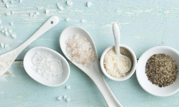 dao bị gỉ sét, dao bị cùn, mẹo tẩy dao gỉ sét