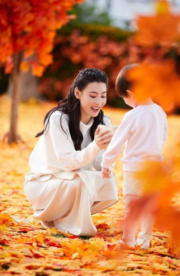 Trương Bá Chi, tạ đình phong, vương phi