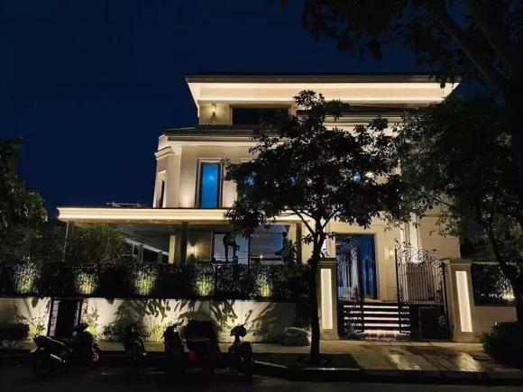ca sĩ Lệ Quyên, chồng cũ của Lệ Quyên, sao Việt