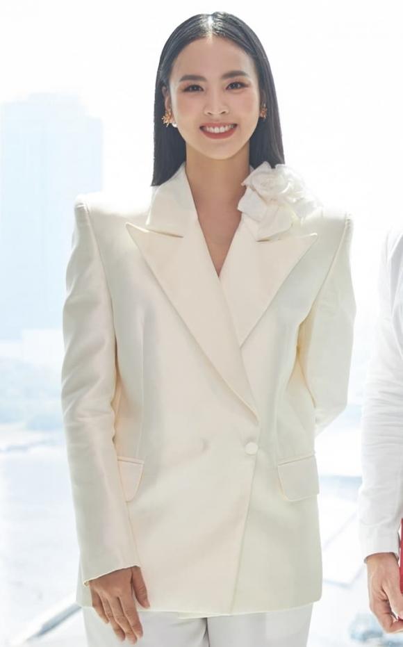 MC Quỳnh Nga, giám đốc quốc gia Miss Universe Vietnam, ảnh quá khứ MC Quỳnh Nga 