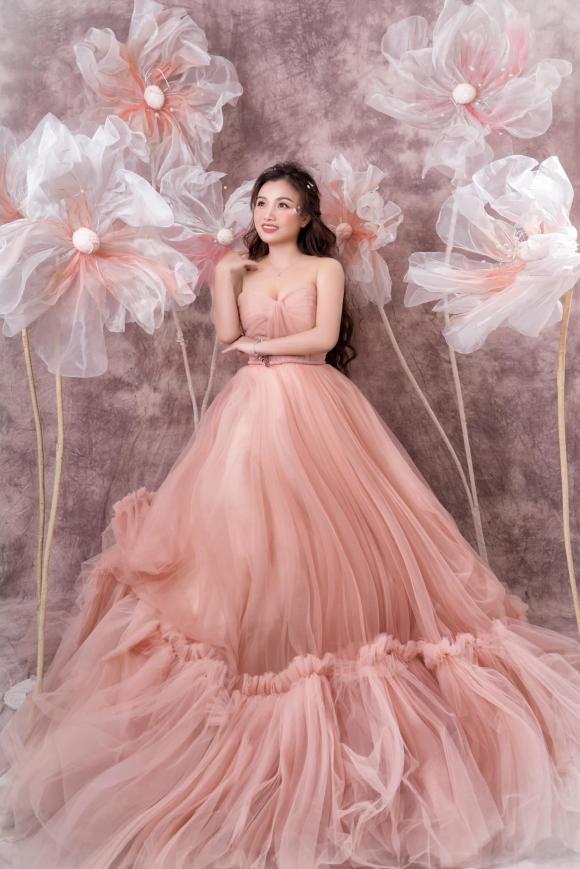 Quỳnh Trần JP, Quỳnh Trần JP dao kéo, youtuber