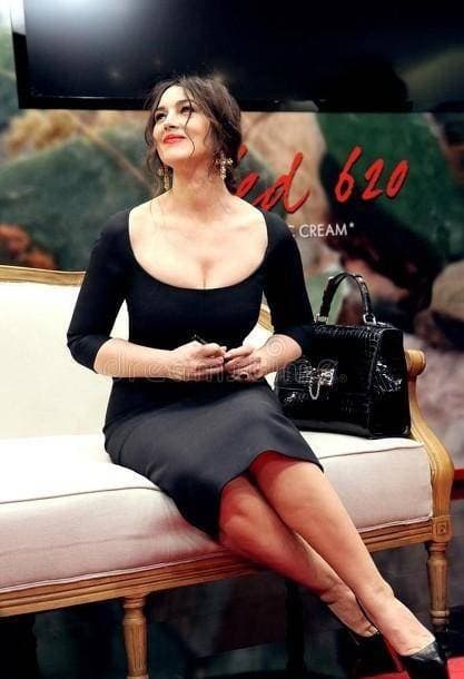 Monica Bellucci, Monica Bellucci xinh đẹp, Minh tinh đẹp nhất nước Ý