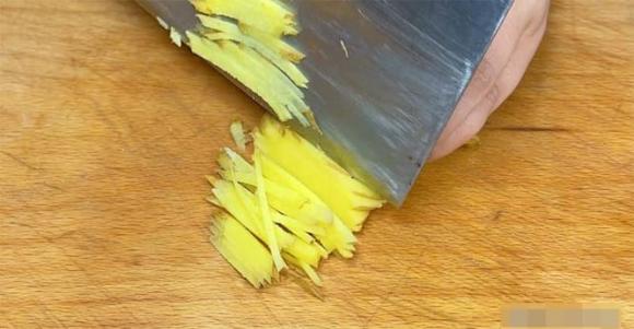 ngải cứu, bổ máu, giảm cân
