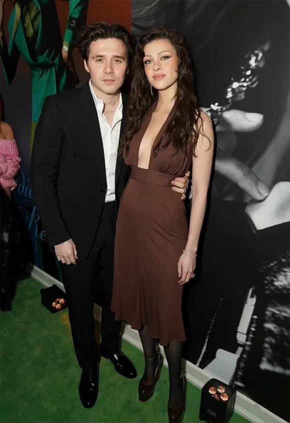 Vợ chồng Peltz – Becks, Brooklyn, Nicola, sao Hollywood