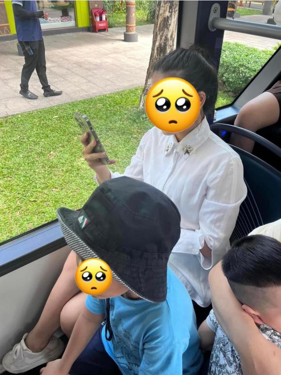 nhường ghế cho trẻ nhỏ, bóc phốt trên mạng xã hội, nhường ghế xe bus
