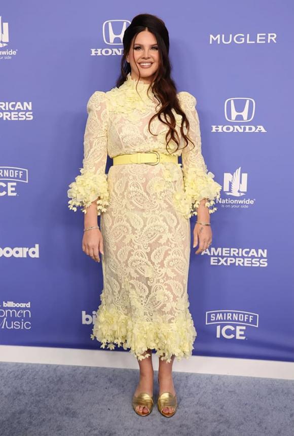 Billboard Women in Music Awards 2023, Heidi Klum, Erika Jayne, Kim Petras, Rosalía, Olivia Rodrigo, TWICE