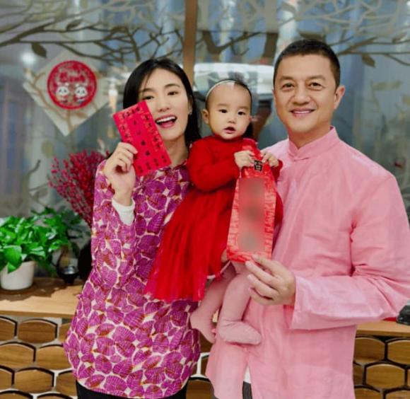 Lý Á Bằng, Hải Hà Kim Hỷ, sao Hoa ngữ